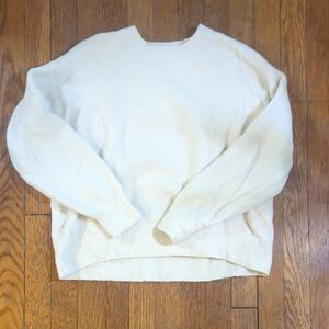 H&M Women's White Crewneck Sweater